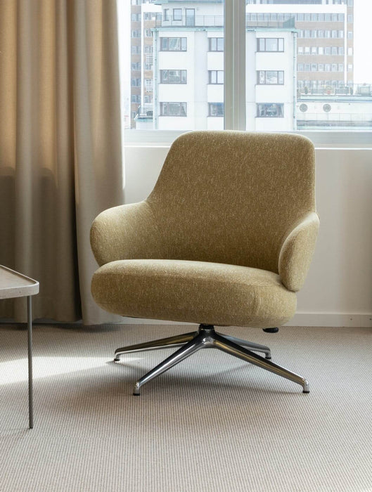 Pillo Easy Chair Low Back