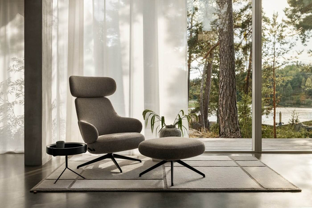 Pillo Easy Chair High Back